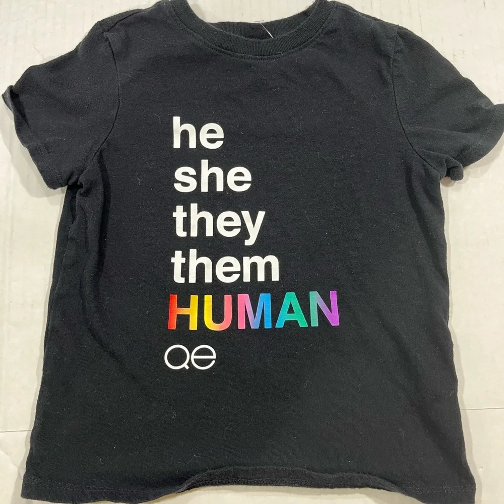 OLD NAVY QUEER EYE TSHIRT
